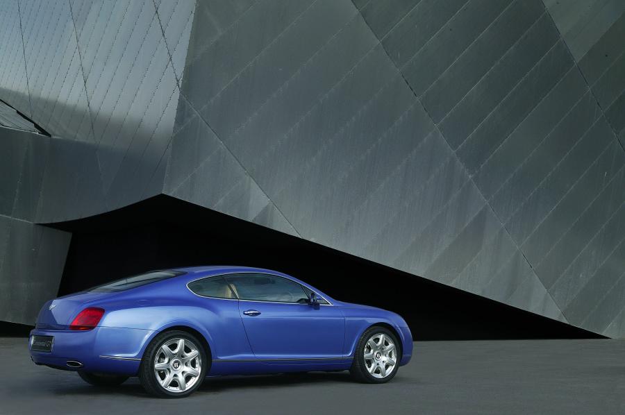  Bentley Continental GT 2003 года  (фото 16 из 241)